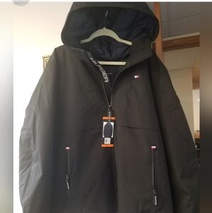 Tommy Hilfiger Men's Performance Hooded WATER & WIND RESISTANT,STRETCH, X…